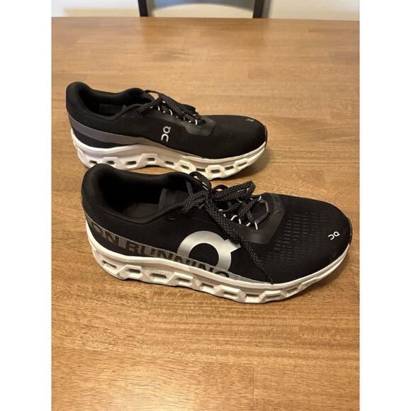 On Cloudmonster 2 Mens Size 11.5 Black Athletic Running Walking Sneakers EUC
